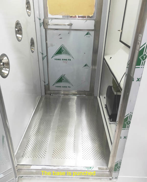 Bộ phận phòng tắm không khí trong phòng sạch của công ty RoHS Kết nối với bộ điều khiển thu bụi bằng PLC và màn hình cảm ứng 4